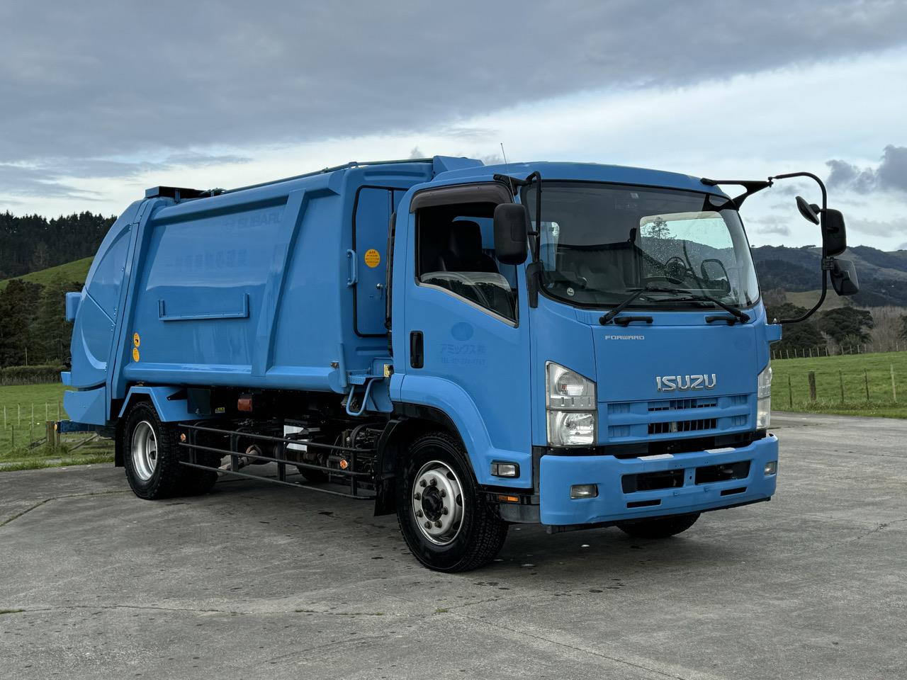 2013 ISUZU Forward