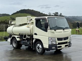 2013 Mitsubishi CANTER - Thumbnail